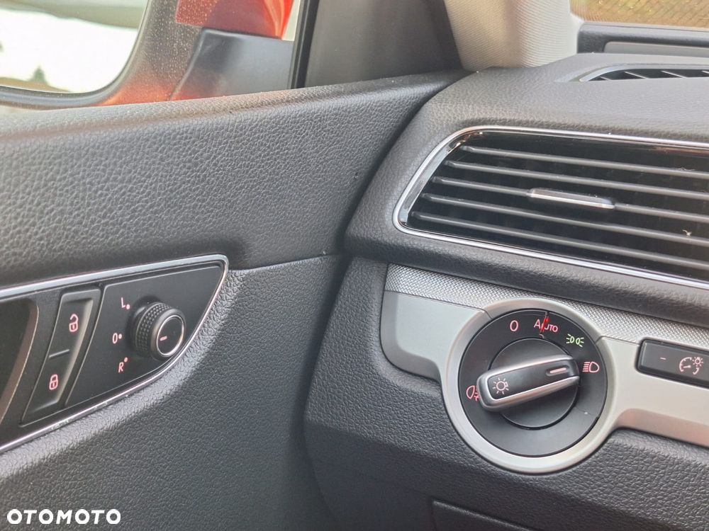 Volkswagen Passat - 23