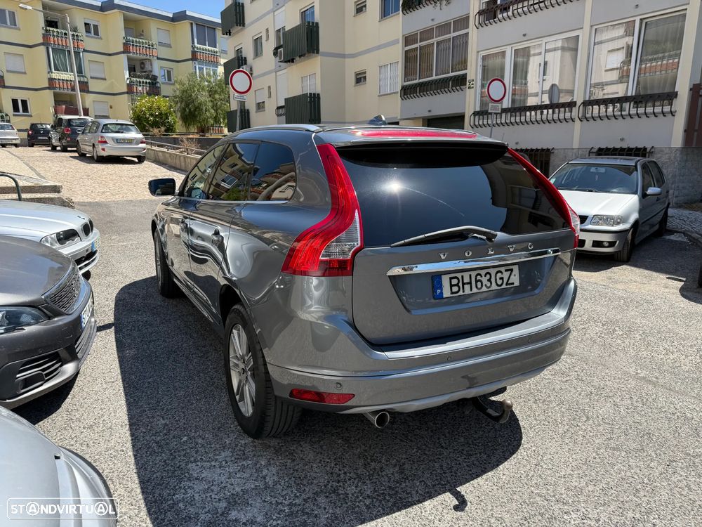 Volvo XC 60 D3 Geartronic Momentum - 3