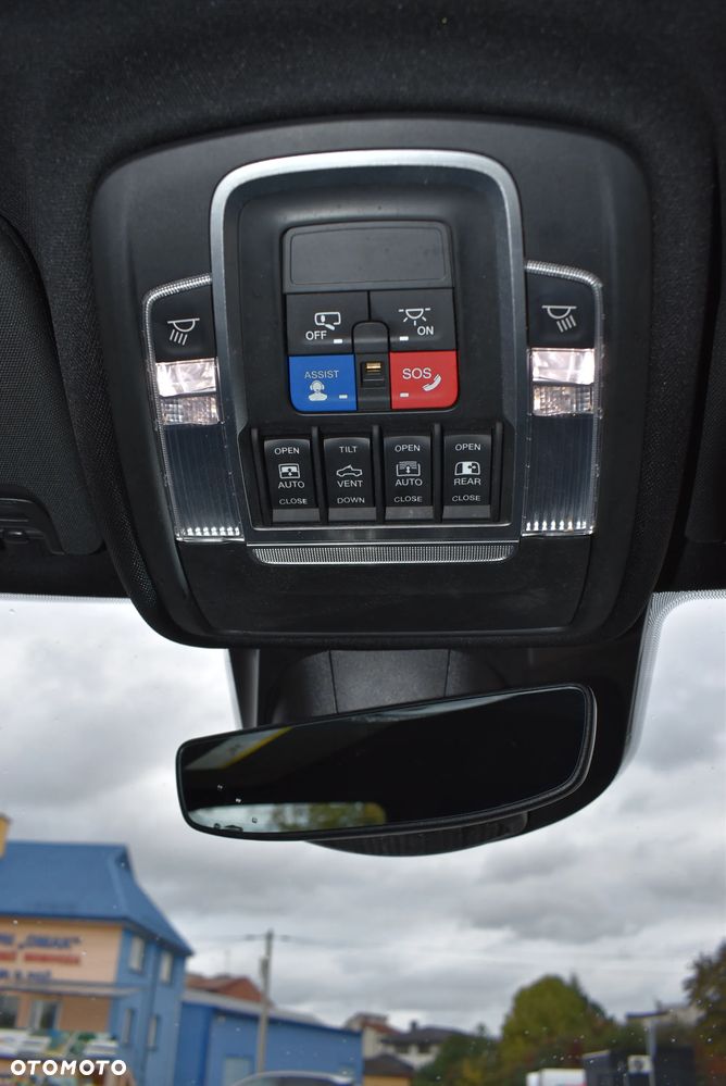 Dodge RAM 1500 5.7 4x4 - 28