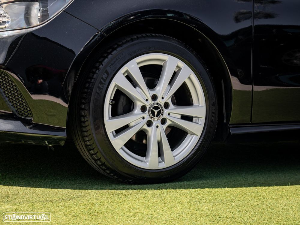 Mercedes-Benz A 160 d AMG Line Aut. - 12