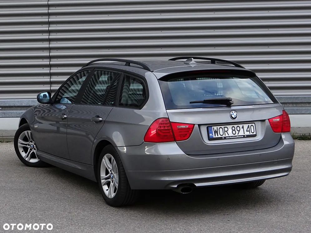 BMW Seria 3 318d DPF Edition Lifestyle - 4