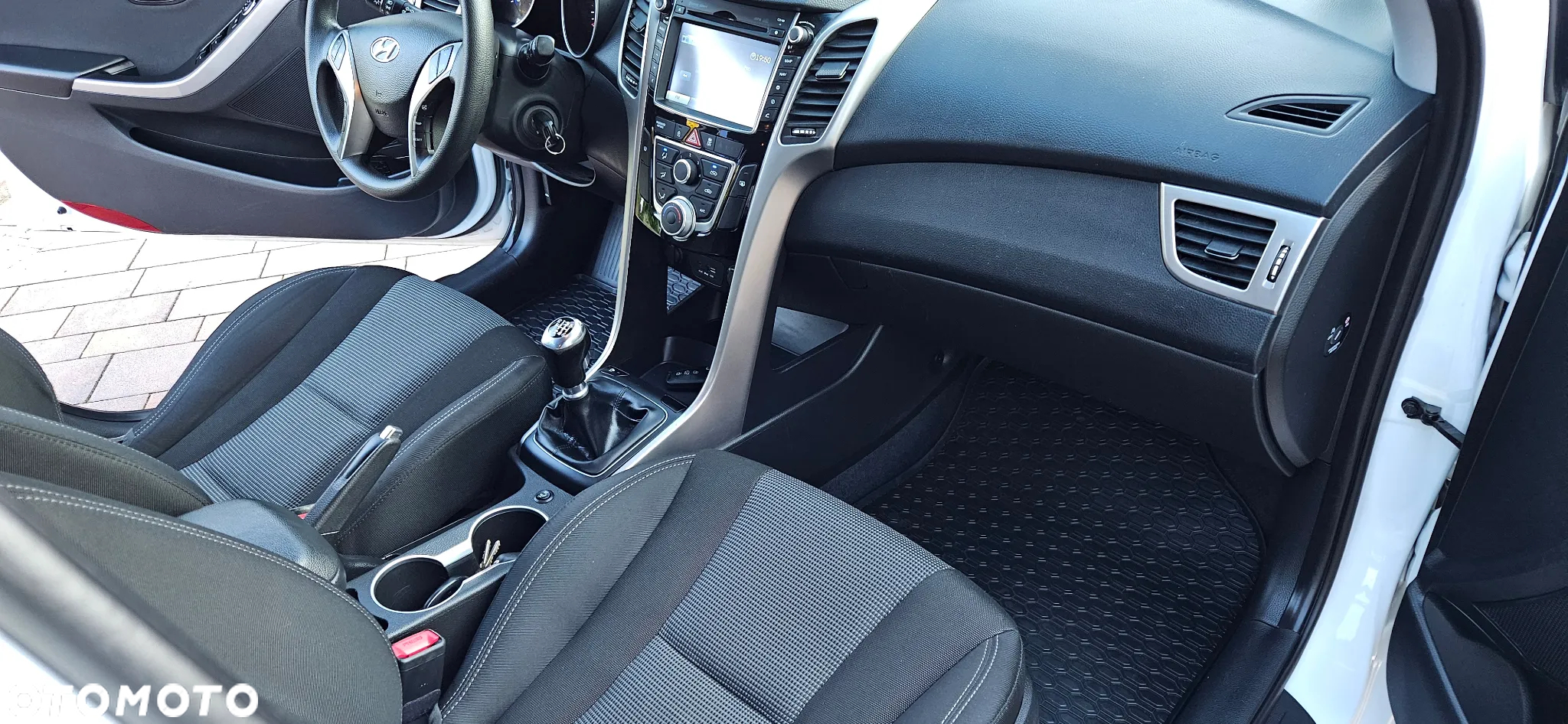 Hyundai i30 1.6 CRDi BlueDrive Comfort - 15