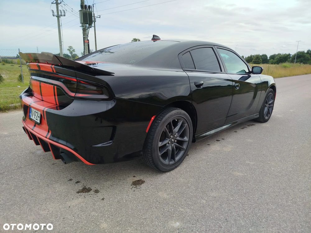 Dodge Charger 3.6 GT - 6