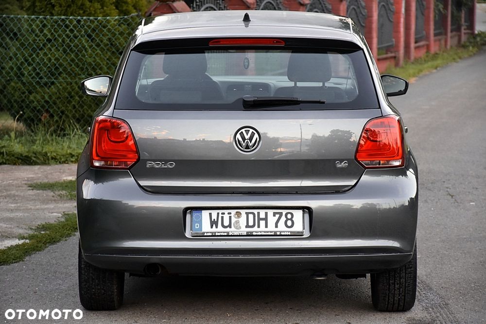 Volkswagen Polo 1.4 16V Comfortline - 16
