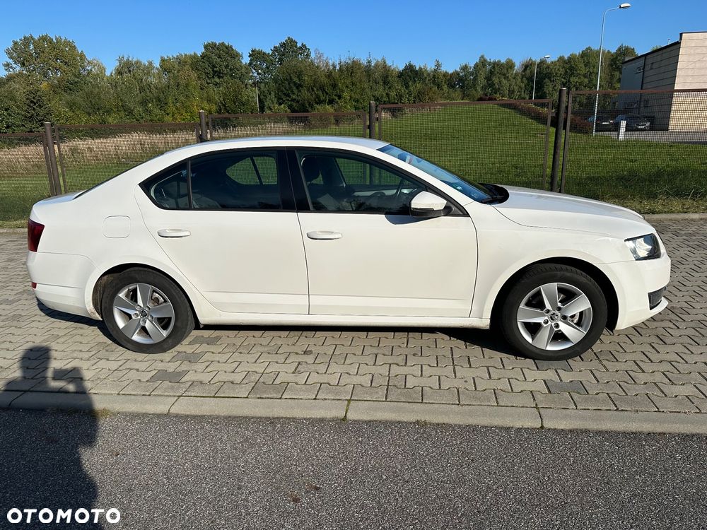 Skoda Octavia 1.6 TDI Ambition - 4