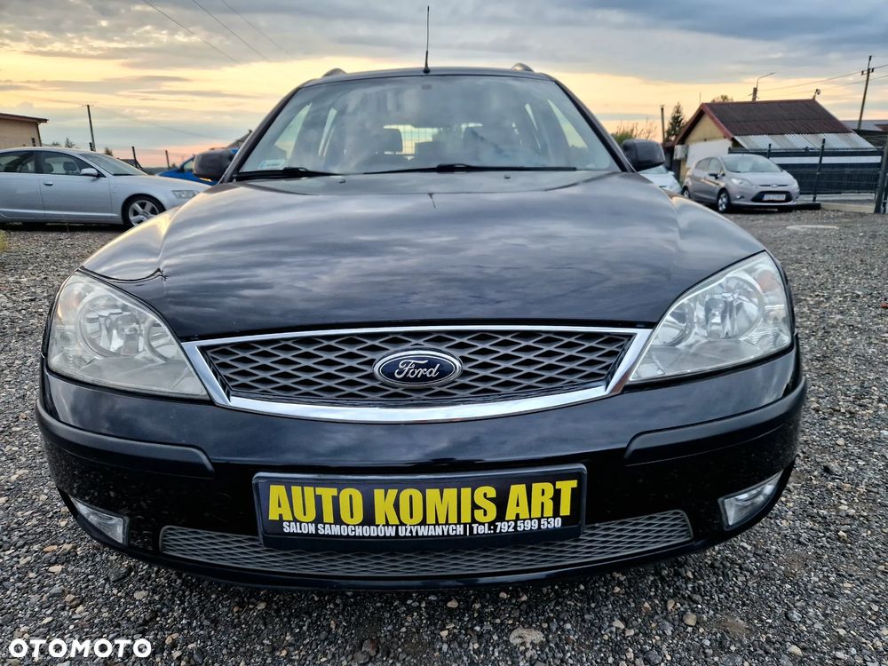 Ford Mondeo 1.8 Turnier Ghia - 2