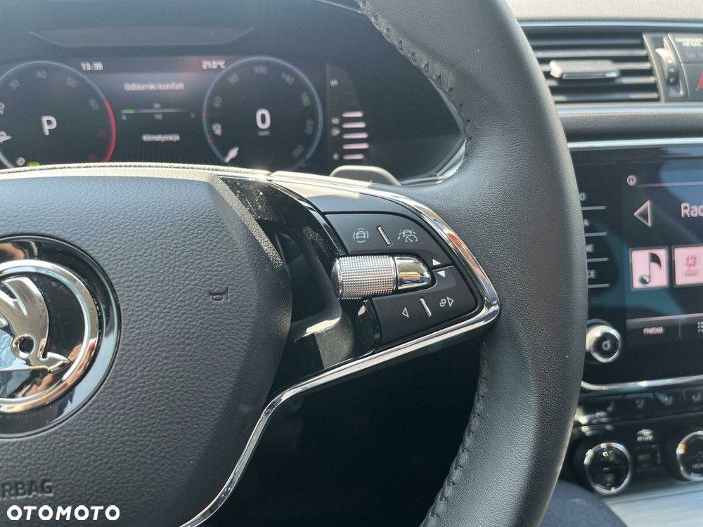 Skoda Superb 1.5 TSI Ambition DSG - 17