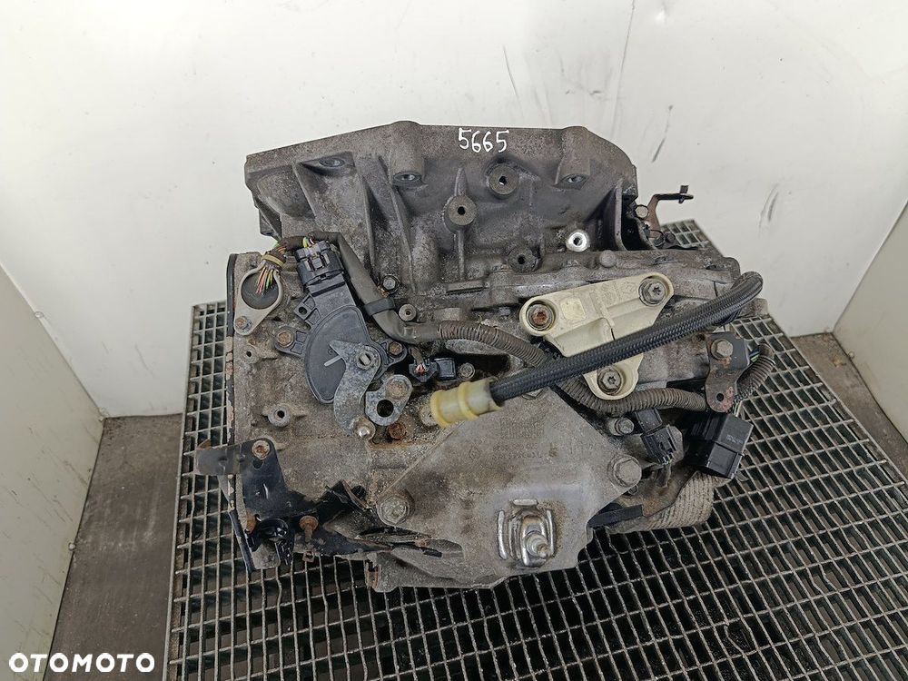 SKRZYNIA BIEGÓW AUTOMAT RENAULT SCENIC II AJ0001 2.0 DCI 150KM - 4