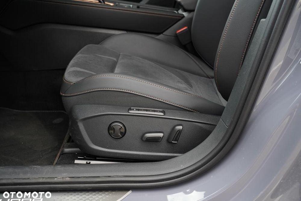 Cupra Formentor 1.5 eTSI mHEV DSG - 12