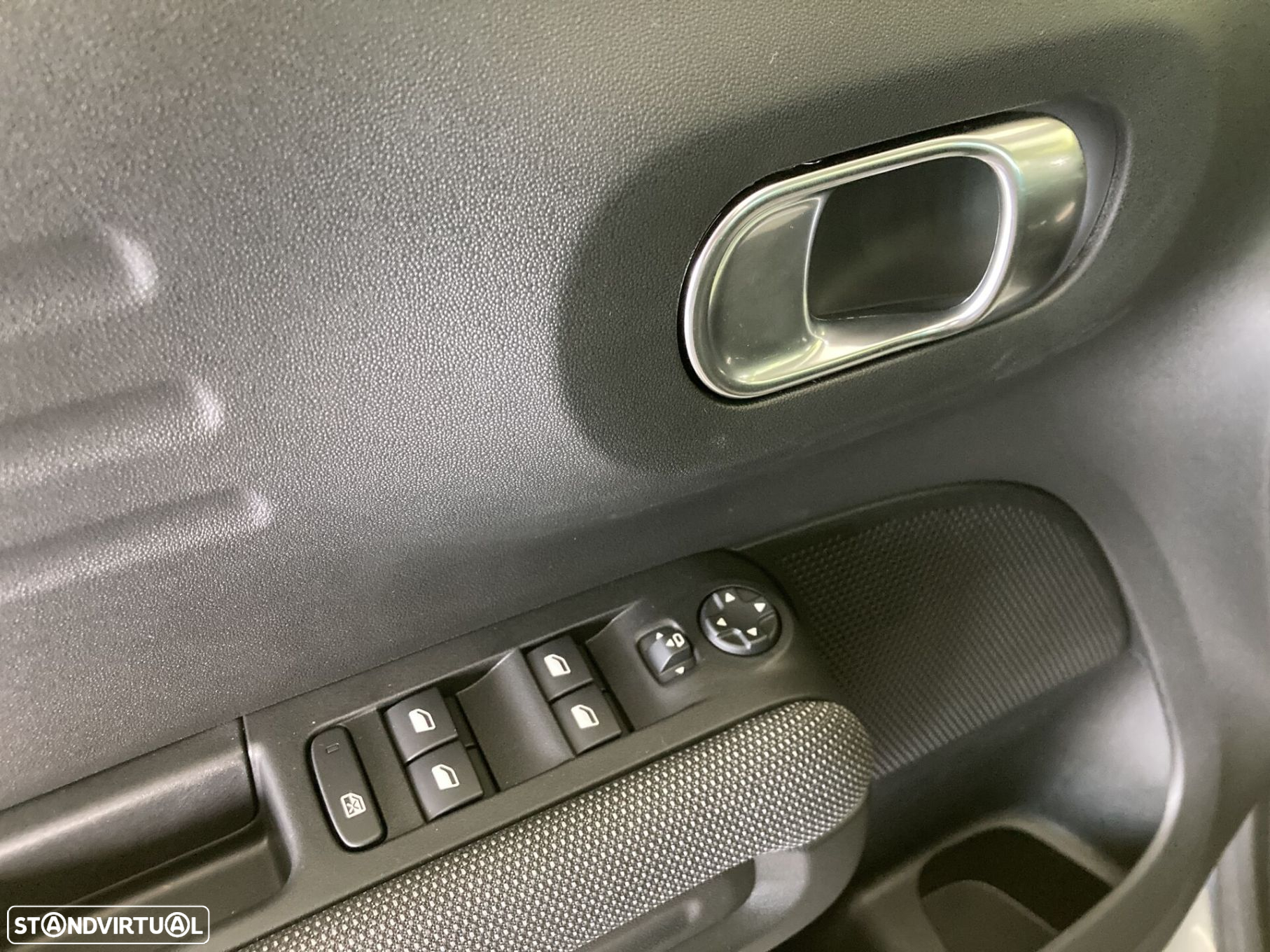 Citroën C3 Aircross 1.2 PureTech C-Series - 10