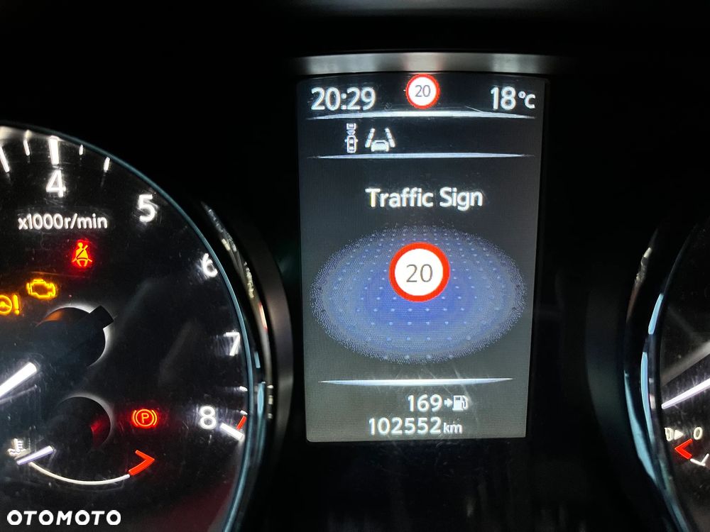 Nissan Qashqai 1.2 DIG-T N-Connecta EU6 - 20