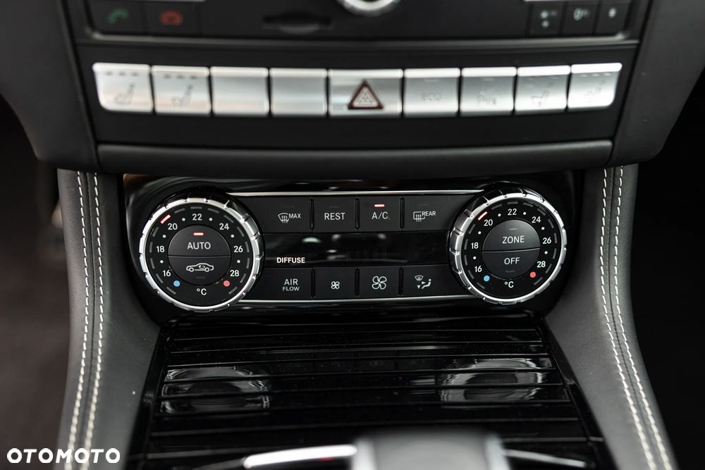 Mercedes-Benz CLS - 27