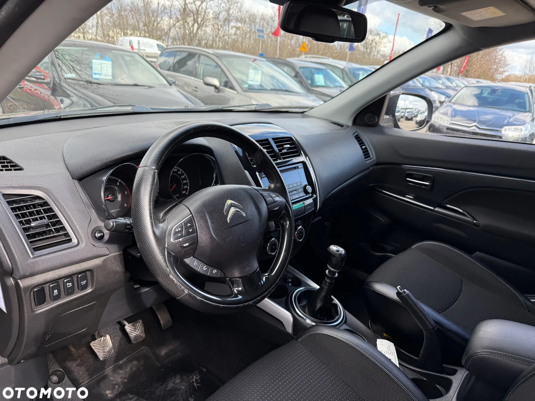 Citroën C4 Aircross e-HDi 115 Stop & Start 2WD Attraction - 22