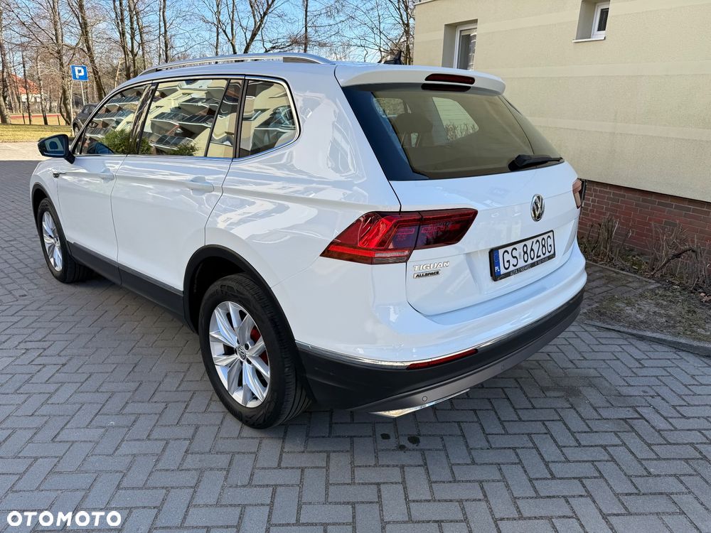 Volkswagen Tiguan - 14