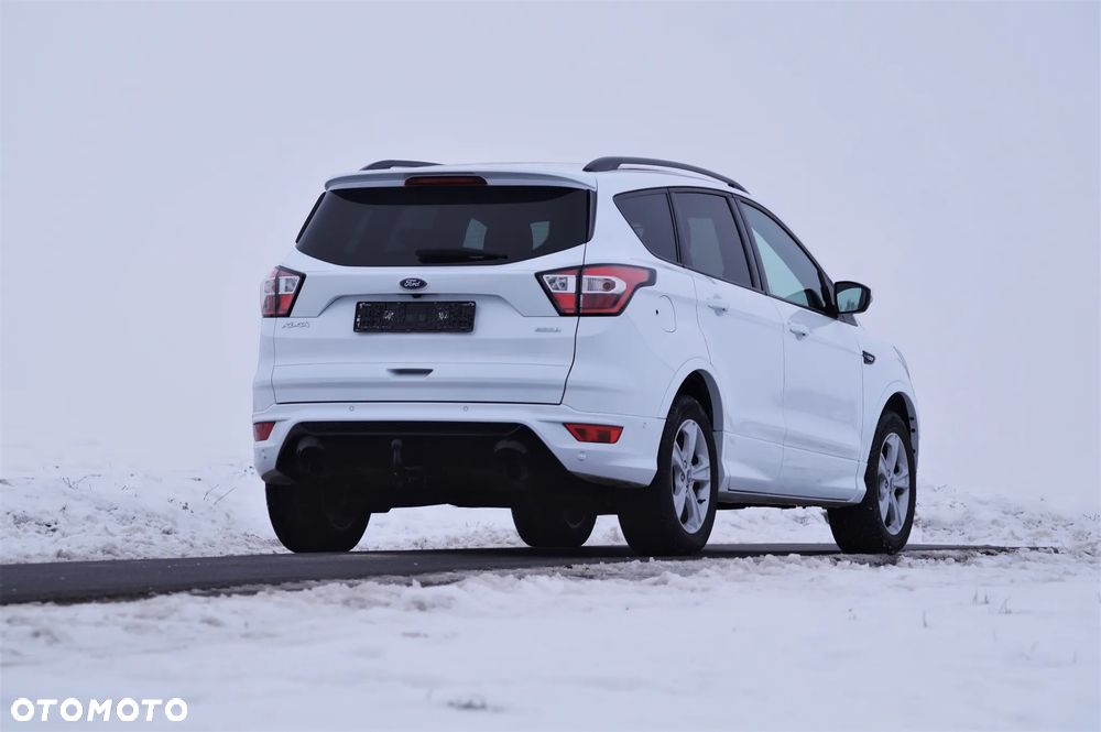 Ford Kuga - 4