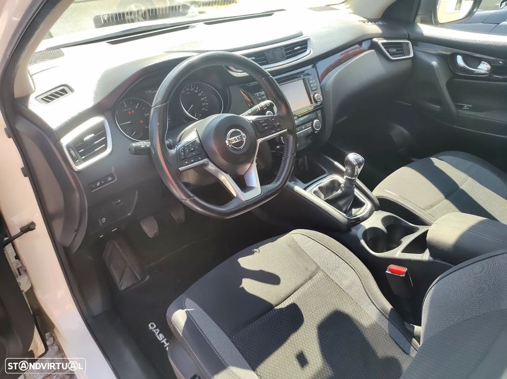 Nissan Qashqai 1.5 dCi N-Connecta Business - 13