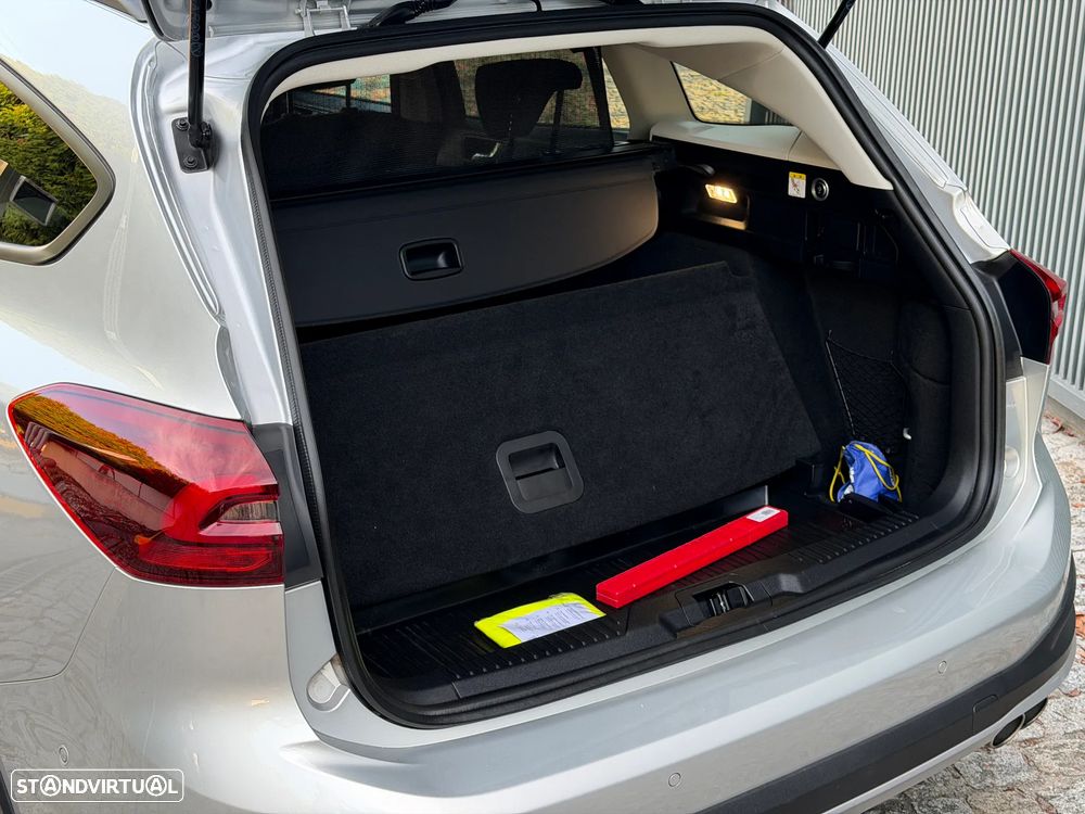 Ford Focus SW 1.5 TDCi EcoBlue Active X Aut. - 23