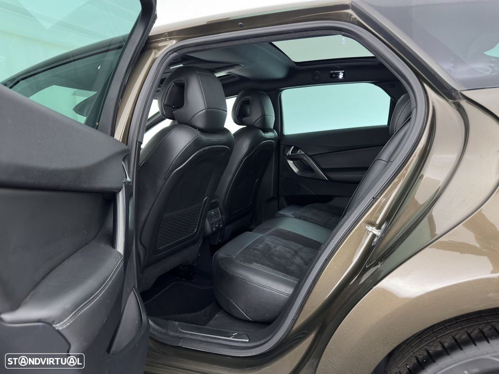 Citroën DS5 2.0 HDi Hybrid4 So Chic CMP6 - 13