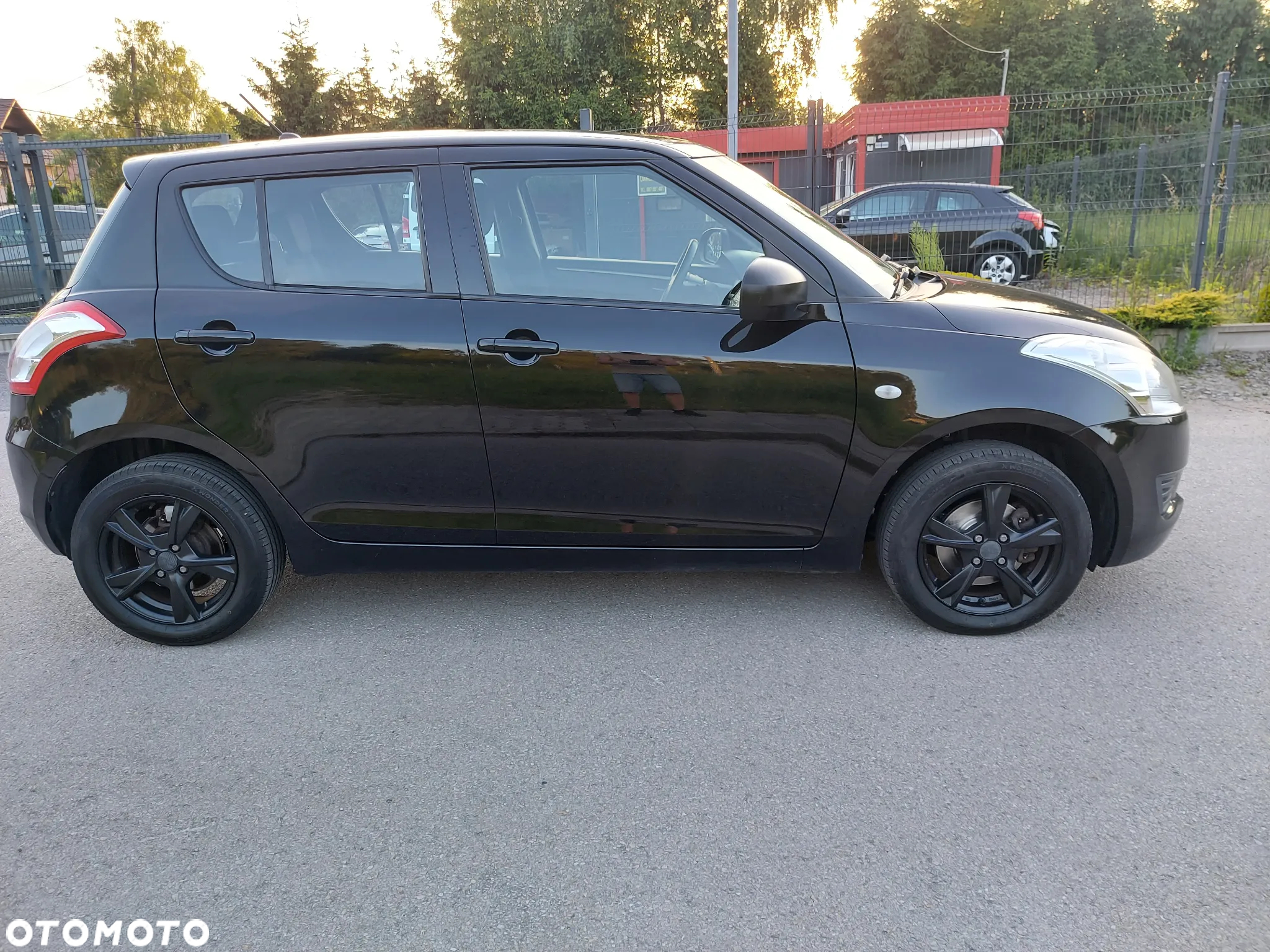 Suzuki Swift 1.2 4x4 Club - 11