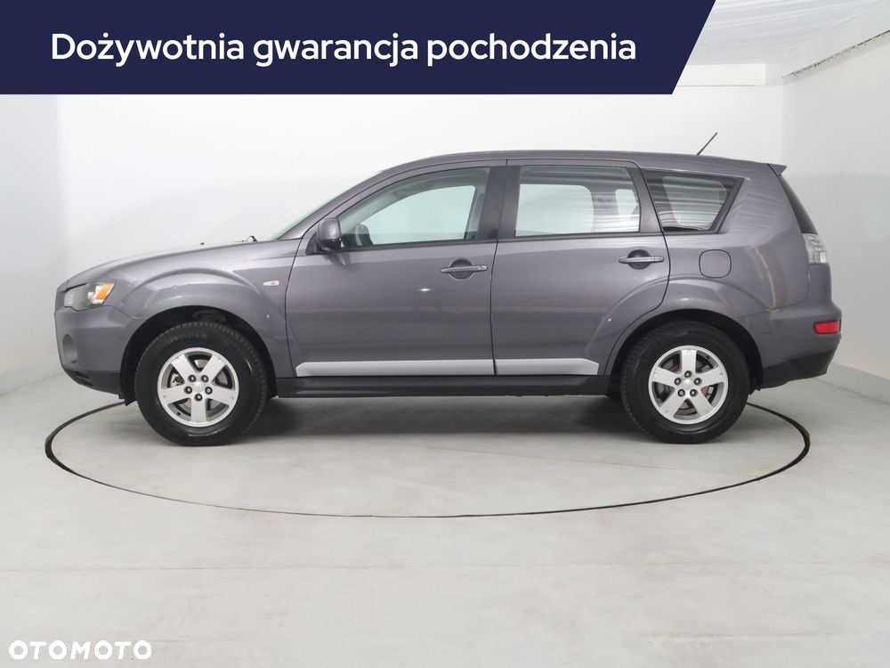 Mitsubishi Outlander - 4
