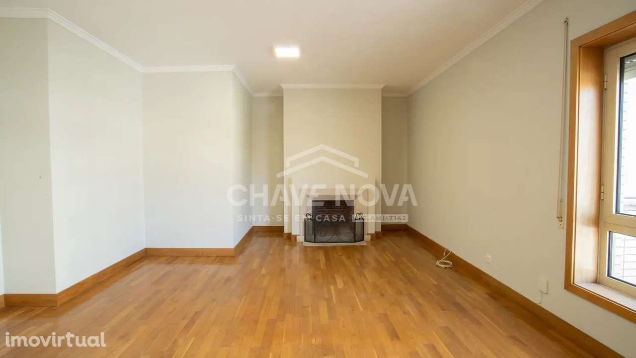 T2 c/ Garagem Box no Carvalhido, Porto - Grande imagem: 2/31