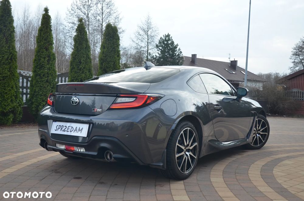 Toyota GR86 2.4 Dynamic - 7