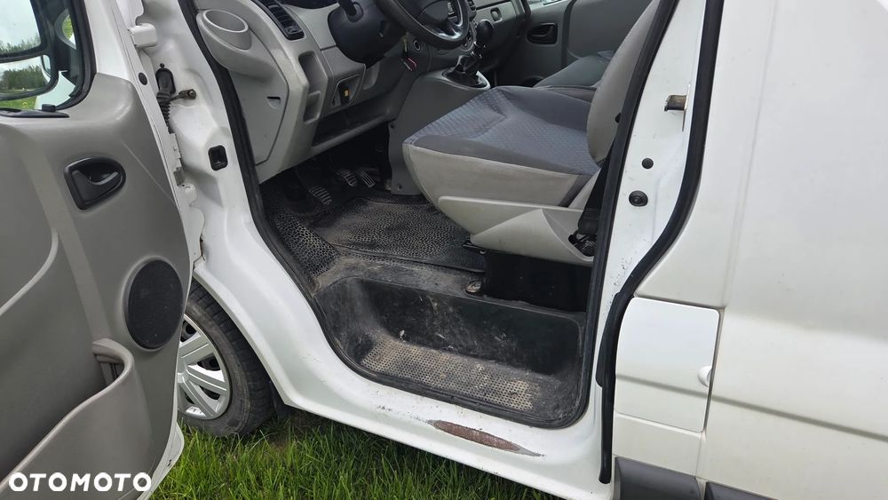 Renault Trafic - 19
