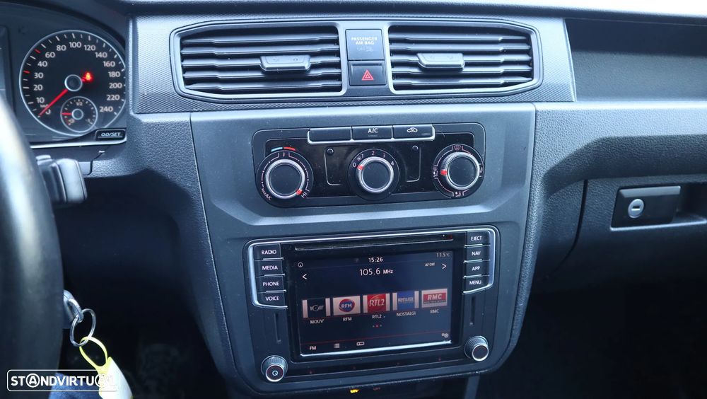 VW Caddy 2.0 TDI 102 Business Line - 12