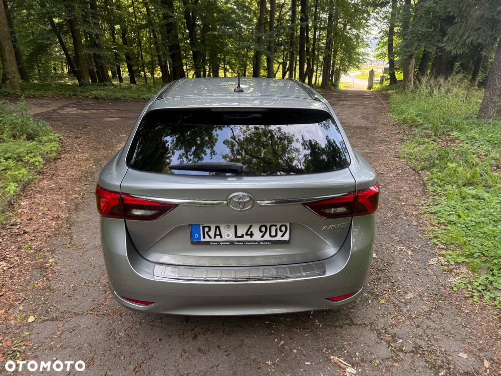 Toyota Avensis Touring Sports 1.8 Edition S+ - 7