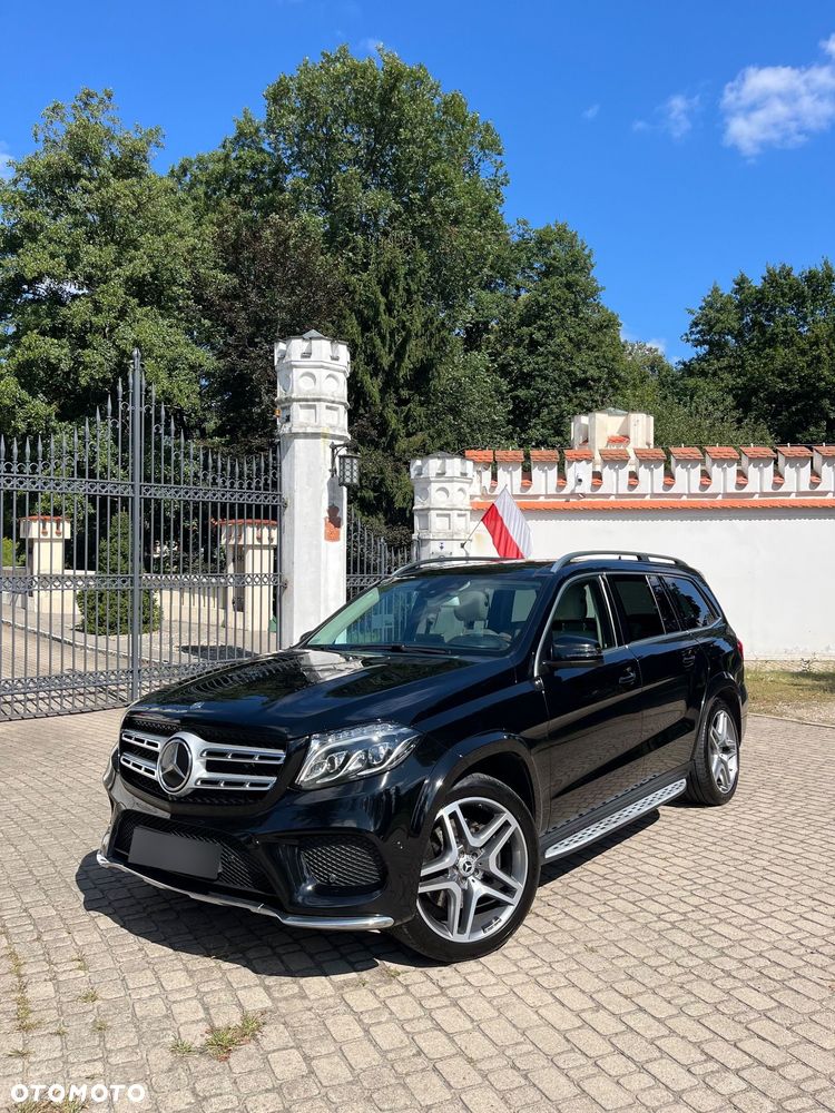 Mercedes-Benz GLS - 20