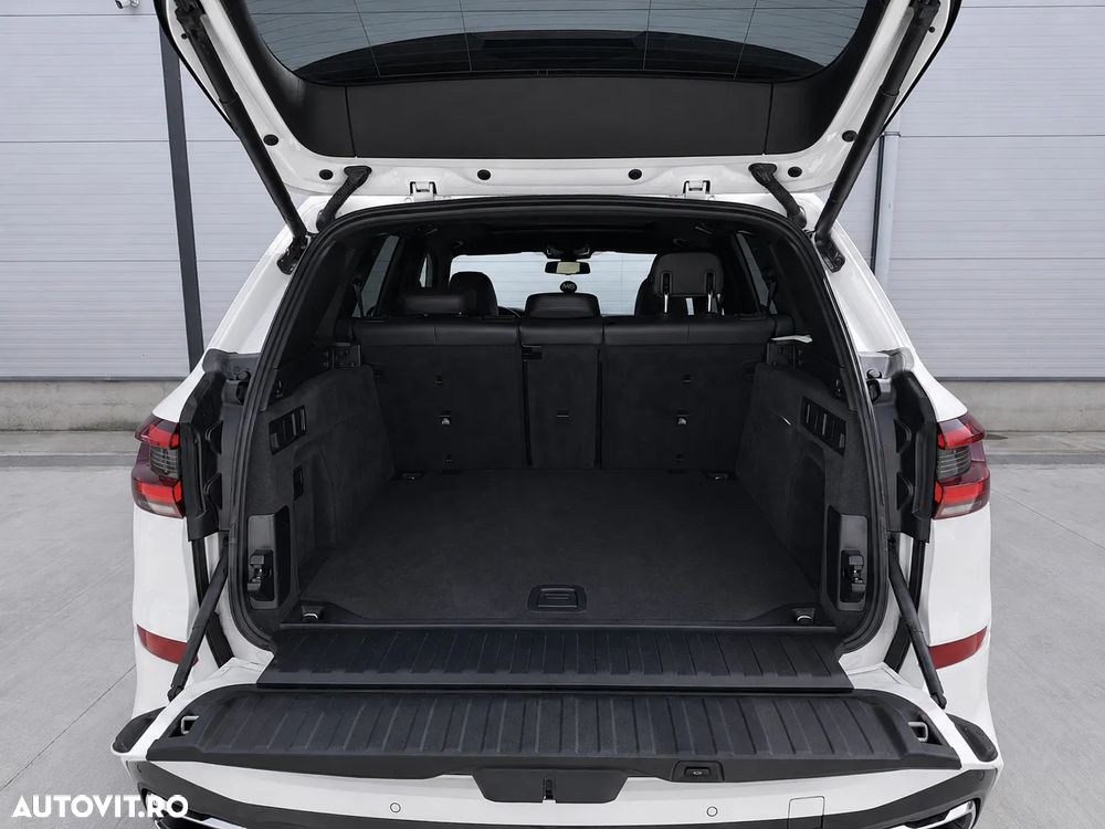 BMW X5 xDrive30d AT MHEV M PACHET - 12