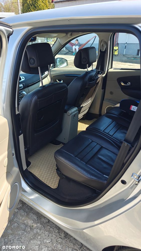 Renault Grand Scenic 2.0 16V 140 CVT Luxe - 11