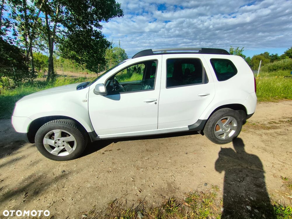 Dacia Duster 1.6 SCe Laureate 4x4 S&S - 13