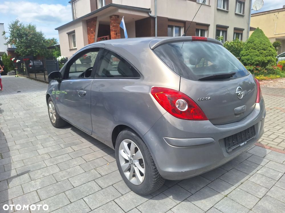 Opel Corsa 1.4 120 Jahre - 4