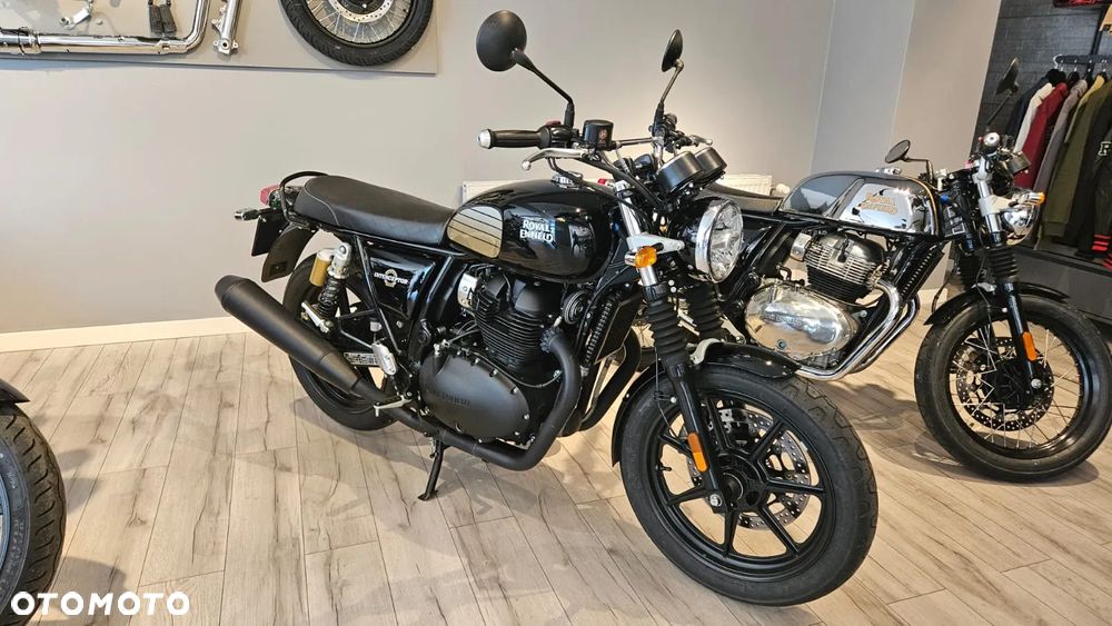 Royal Enfield Interceptor - 4