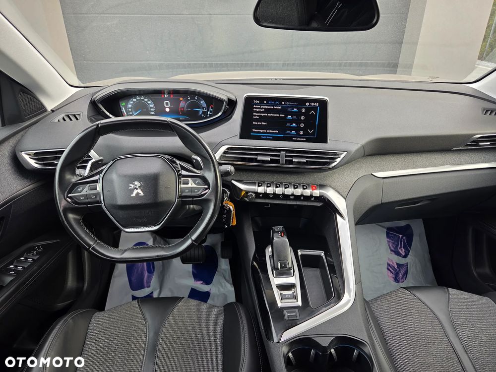 Peugeot 3008 1.6 BlueHDi Allure S&S EAT6 - 21