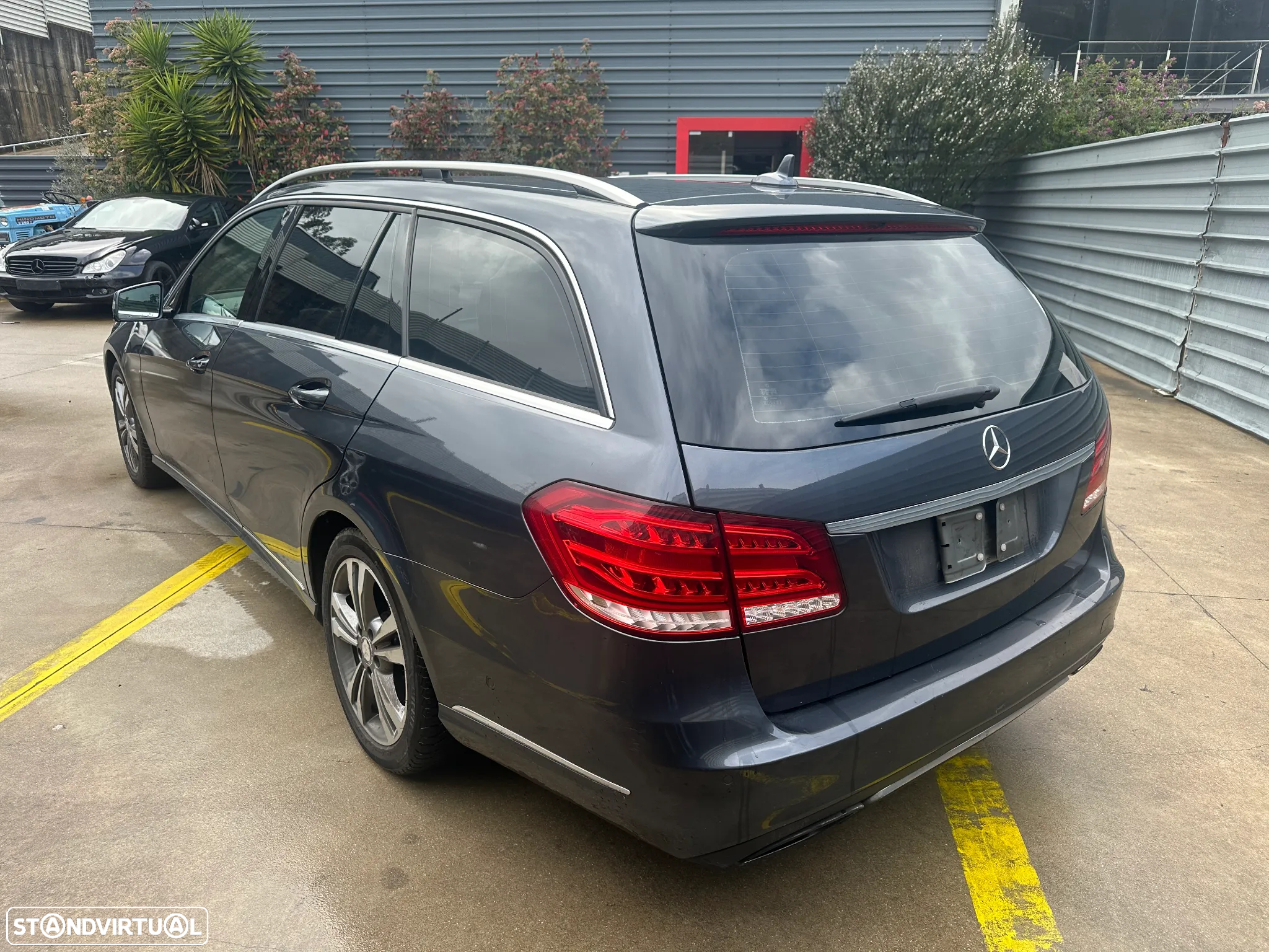 MERCEDES E 220 W 212 DE 2013 (CENTRO DE ABATE) - 4
