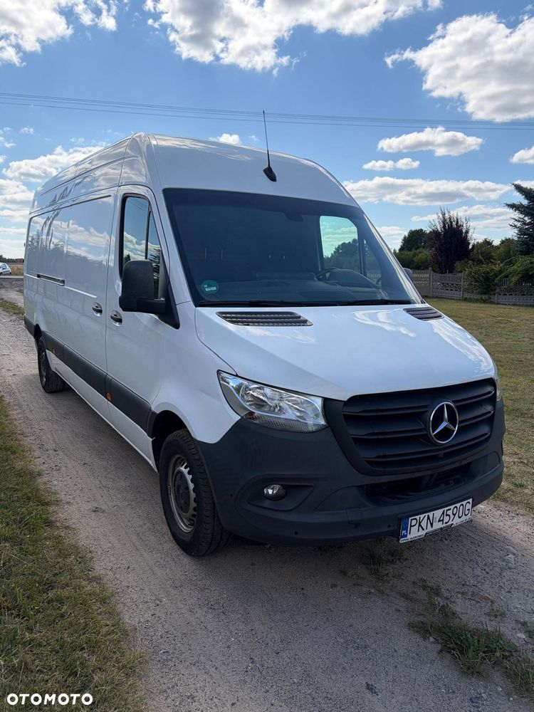 Mercedes-Benz Sprinter - 5
