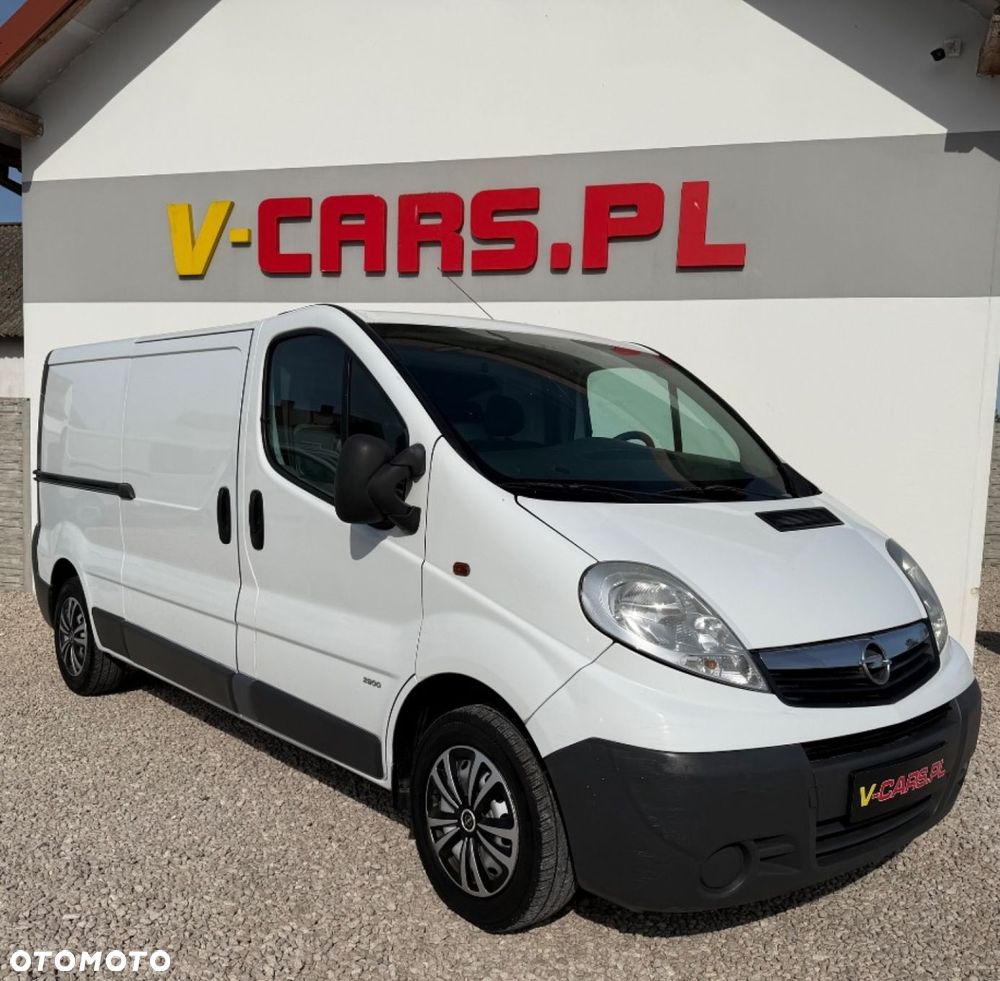 Opel Vivaro - 11
