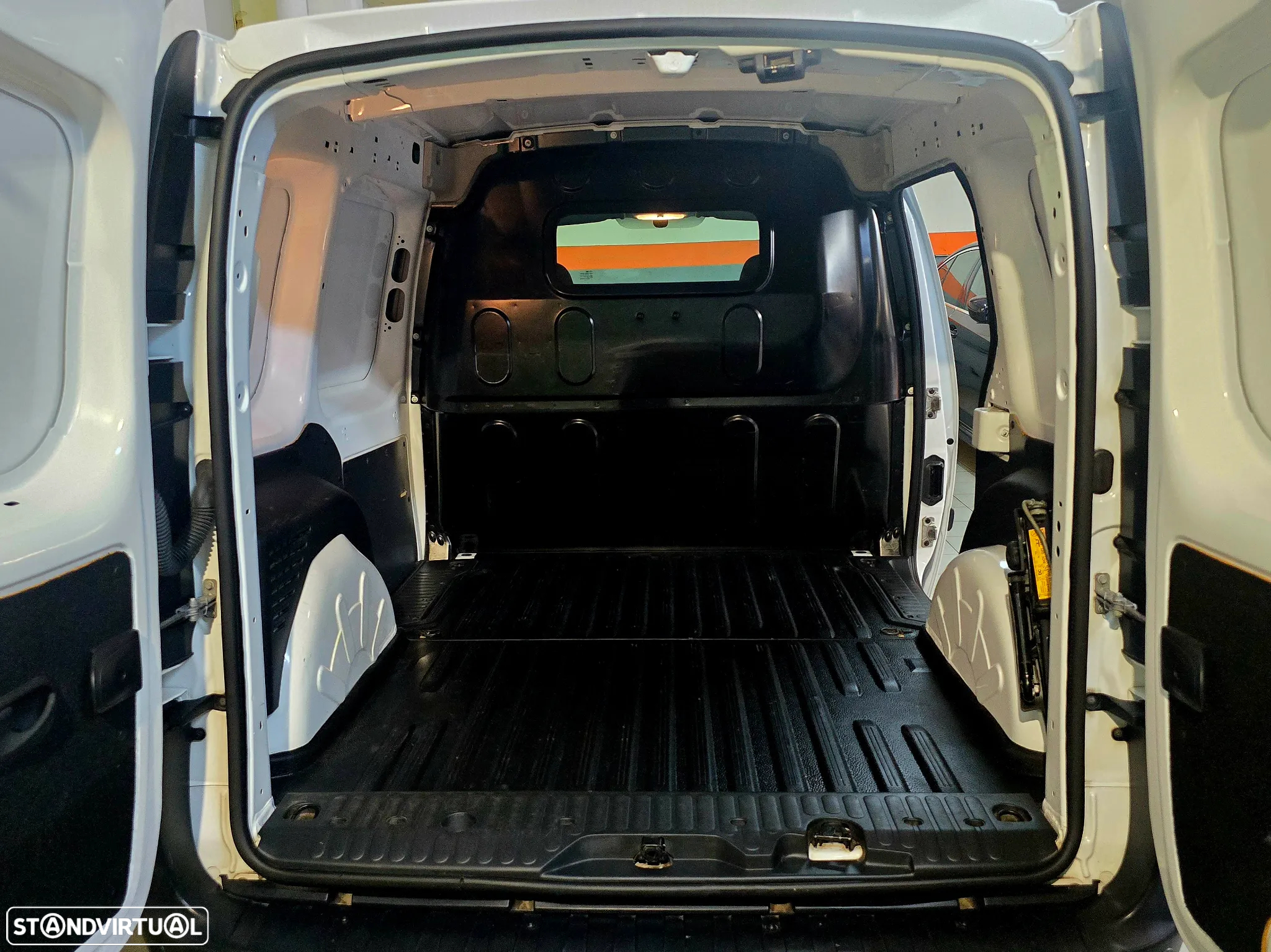 Renault Kangoo 1.5 DCI - 10