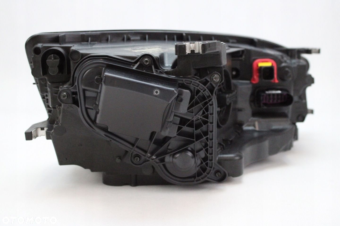 NOWA ORG LAMPA LEWY PRZÓD MATRIX AUDI A7 S7 RS7 4G8941783B - 9