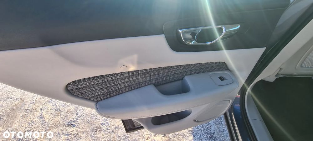 Volvo XC 60 D4 Momentum - 15