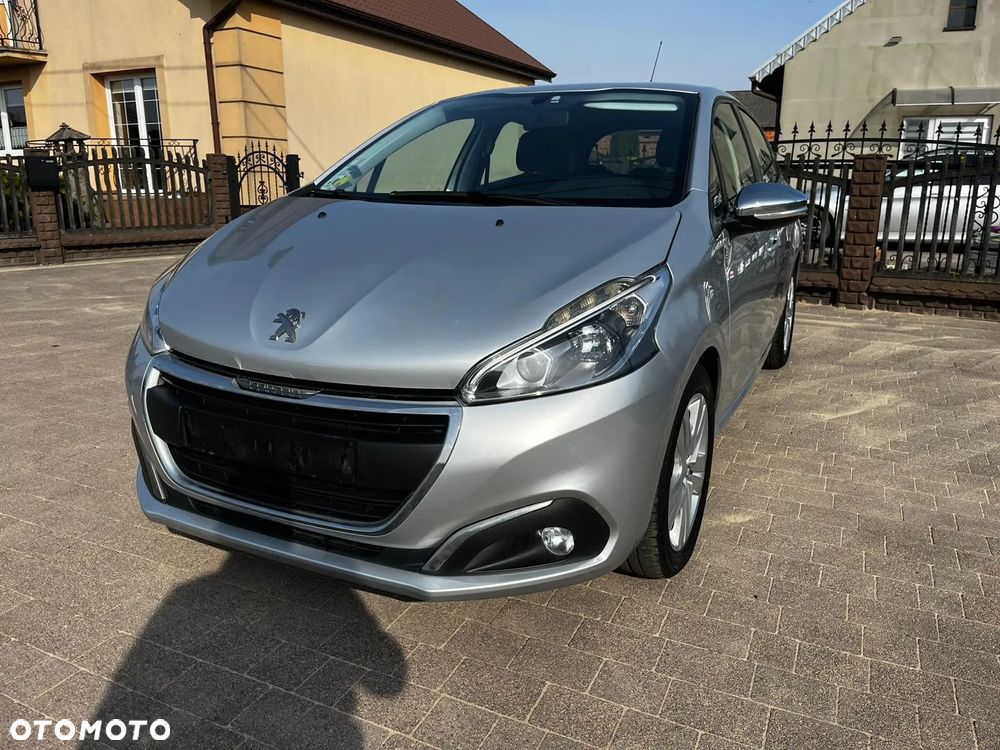 Peugeot 208 1.6 BlueHDi Active - 10