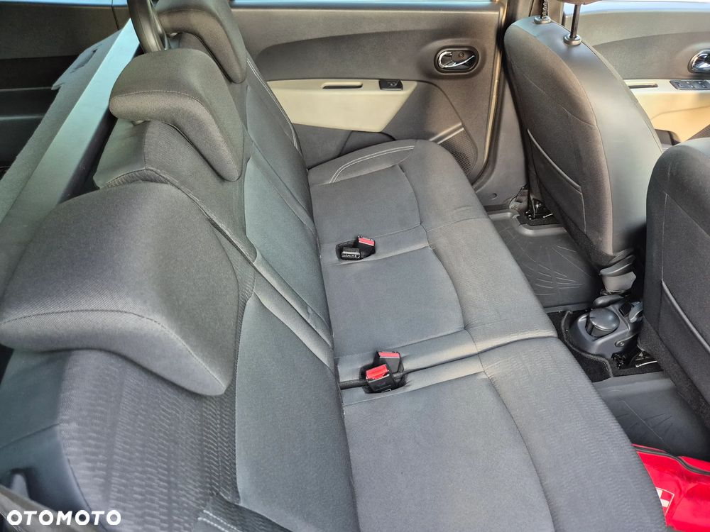 Dacia Lodgy 1.2 TCe Prestige - 7