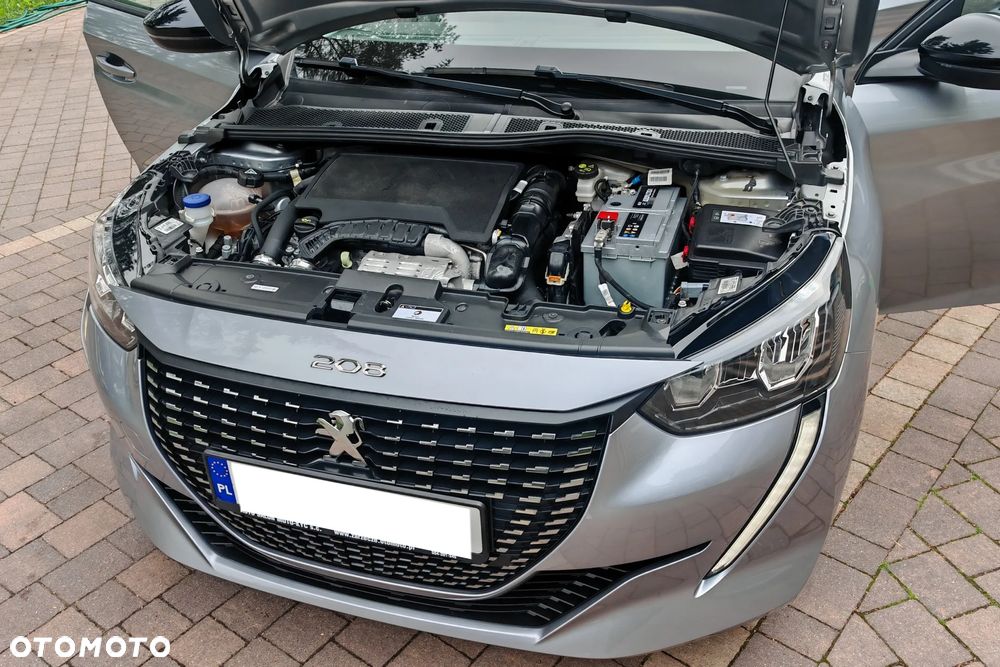 Peugeot 208 PureTech 100 EAT8 Allure - 37