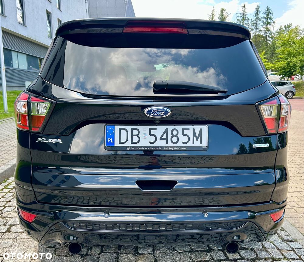 Ford Kuga 1.5 EcoBoost 2x4 Titanium - 10