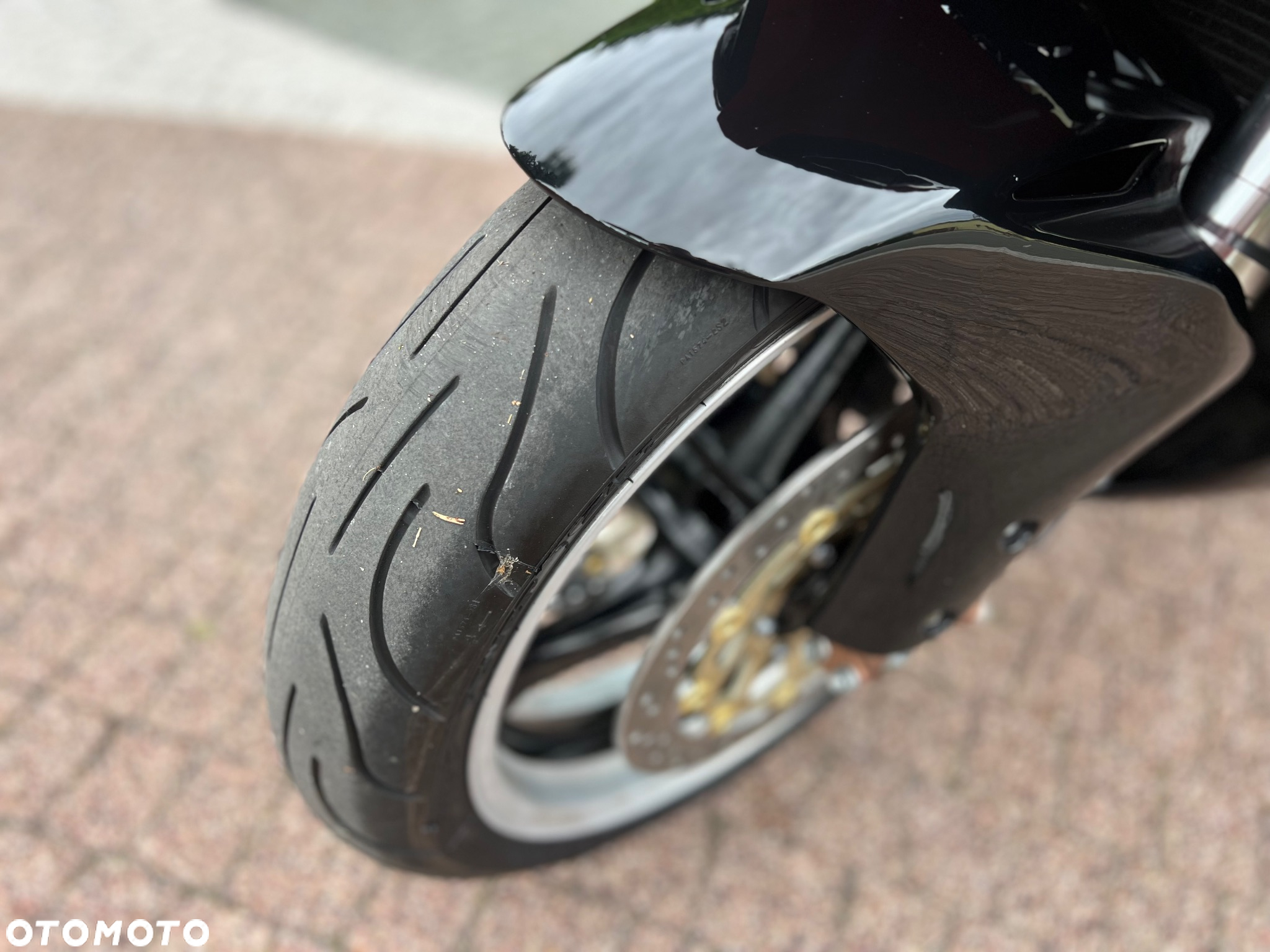 Honda CBR - 28