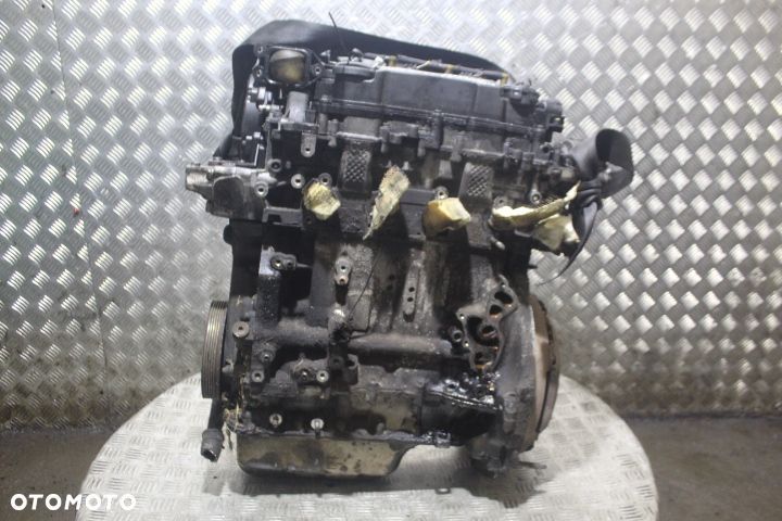 SILNIK CITROEN C4 I 1.6HDI 10JB92 - 1