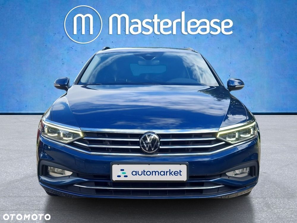 Volkswagen Passat - 2
