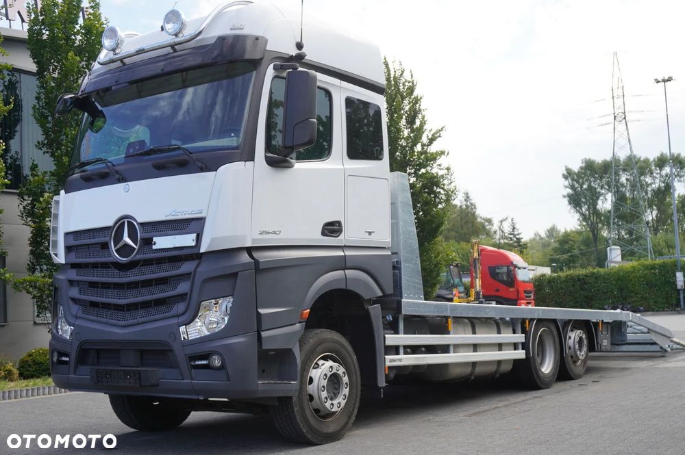 Mercedes-Benz Actros 2540 6×2 / 90 tys. km! / NOWA laweta 9 m OCYNK / Kabina 5 siedzeń! / Kilka sztuk_260406 - 5